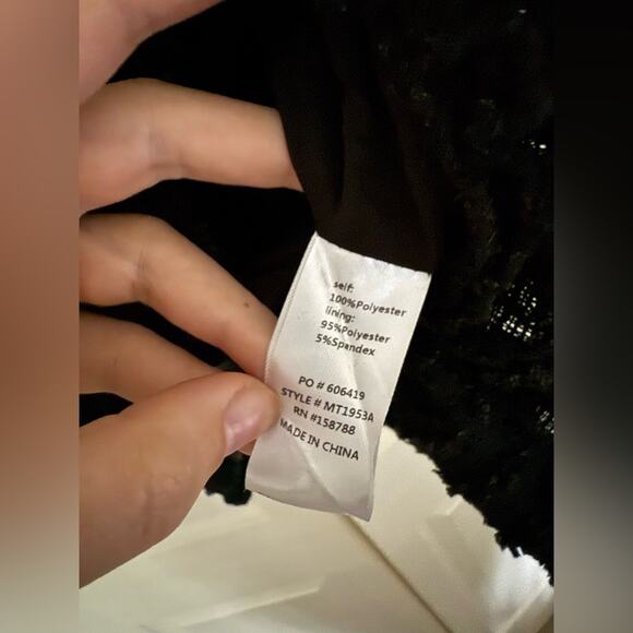 NWT Mable Aarna Frayed Babydoll Tank Top Black Peplum Top Textured Size Medium - Picture 8 of 11